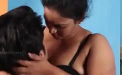 Desi Aunty enjoy hot Massage and do erotic sex